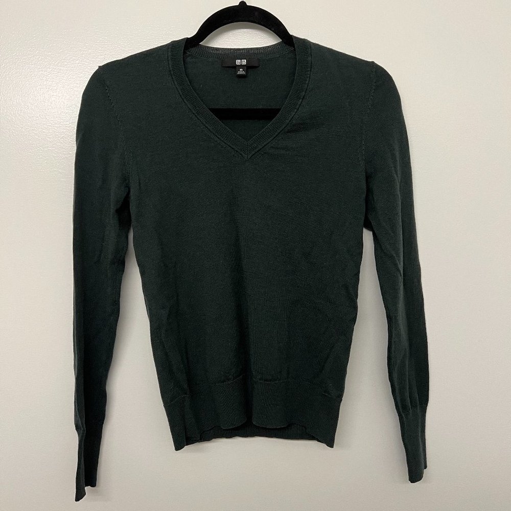 Forest Green Uniqlo Sweater